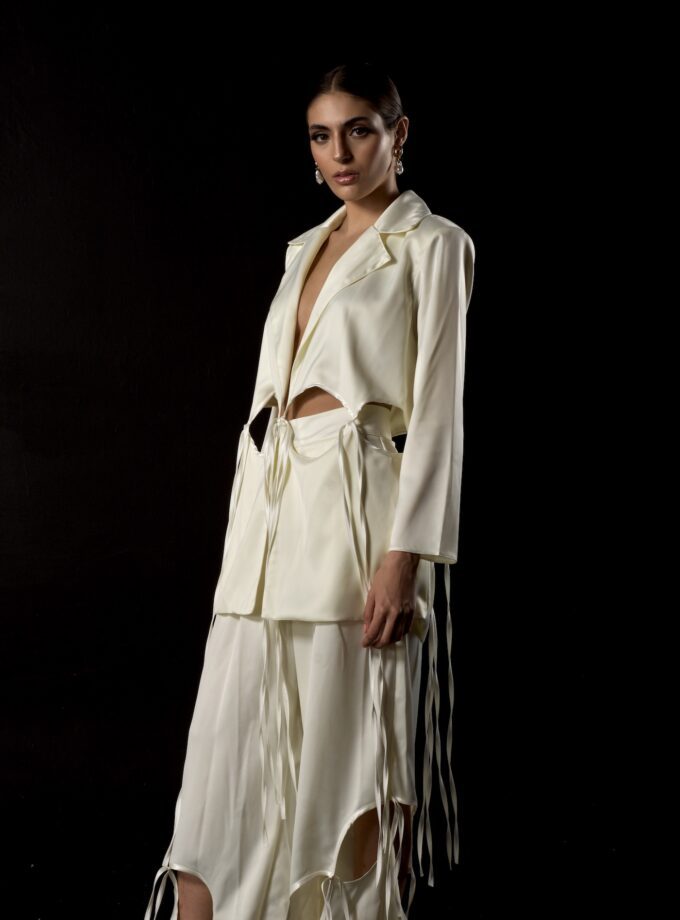 Cut out suit blanco